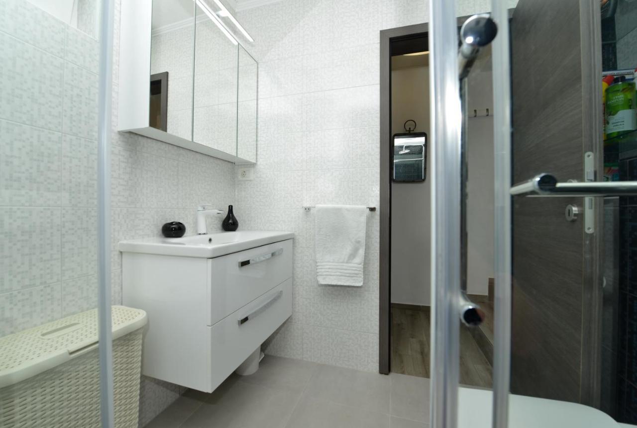 2-Apartmans Villa Popandrock In 자다르 외부 사진
